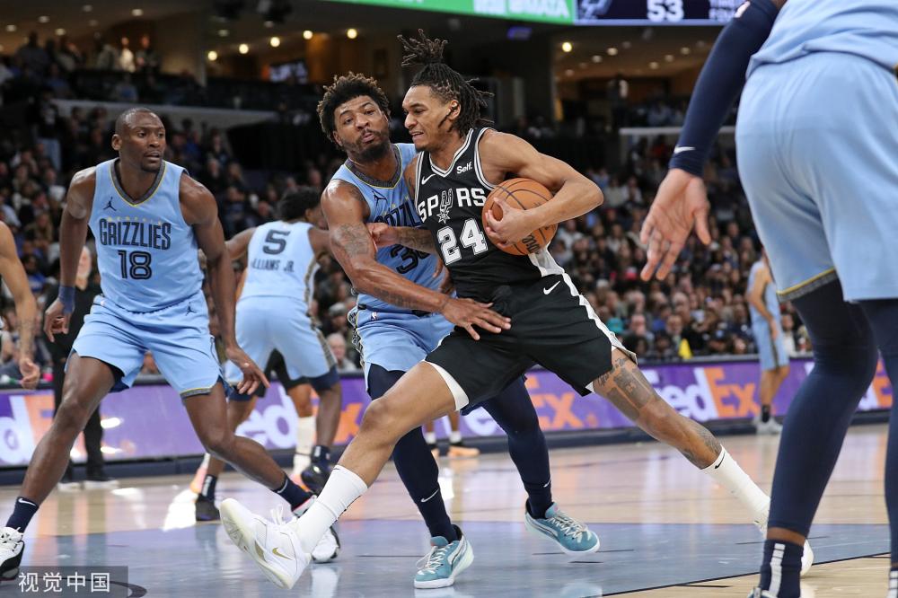 也使得观众 也使得观众