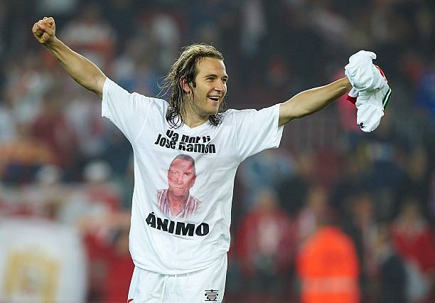 地上足球 地上足球