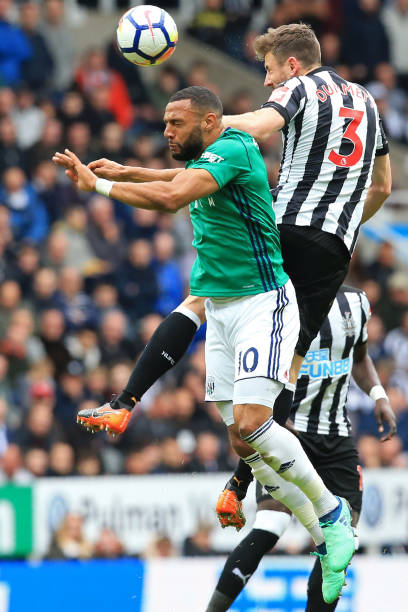 万镑的费用 万镑的费用