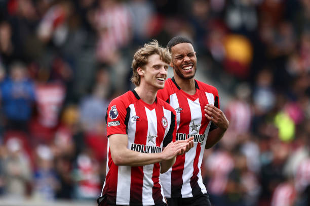 米兰陷入都 米兰陷入都